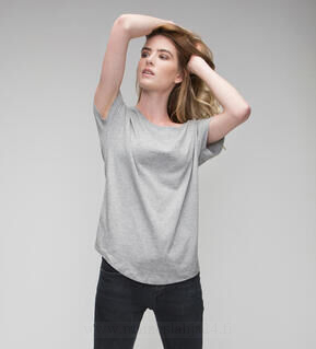 Women`s Loose Fit T 4. picture
